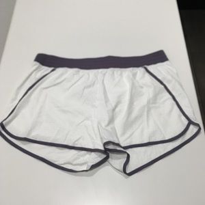 Champion women’s running shorts - size xl